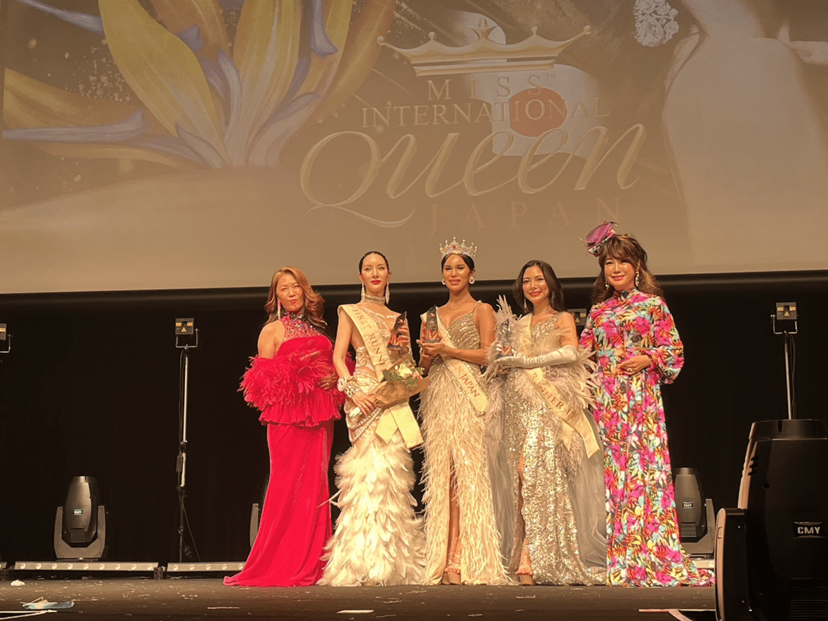 MISS QUEEN シルバー ドレス MISS QUEEN シルバー ドレス