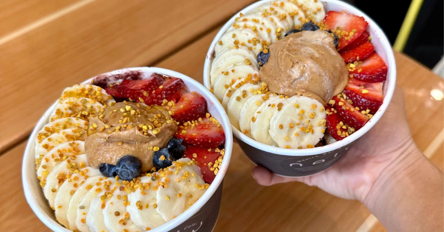 ハワイに行ったら絶対食べたい！おすすめアサイーボウル6選｜UAM! HAWAII