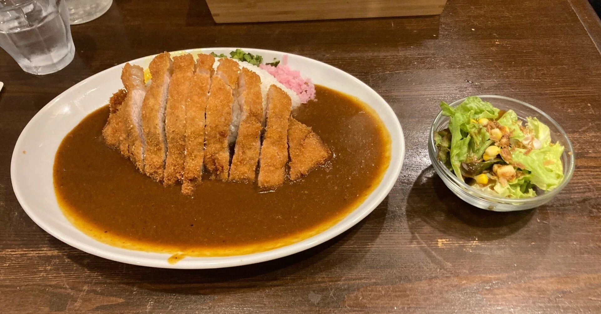 大塚の究極のカツカレー」の正解は「Craft Beer & Curry Holyhead