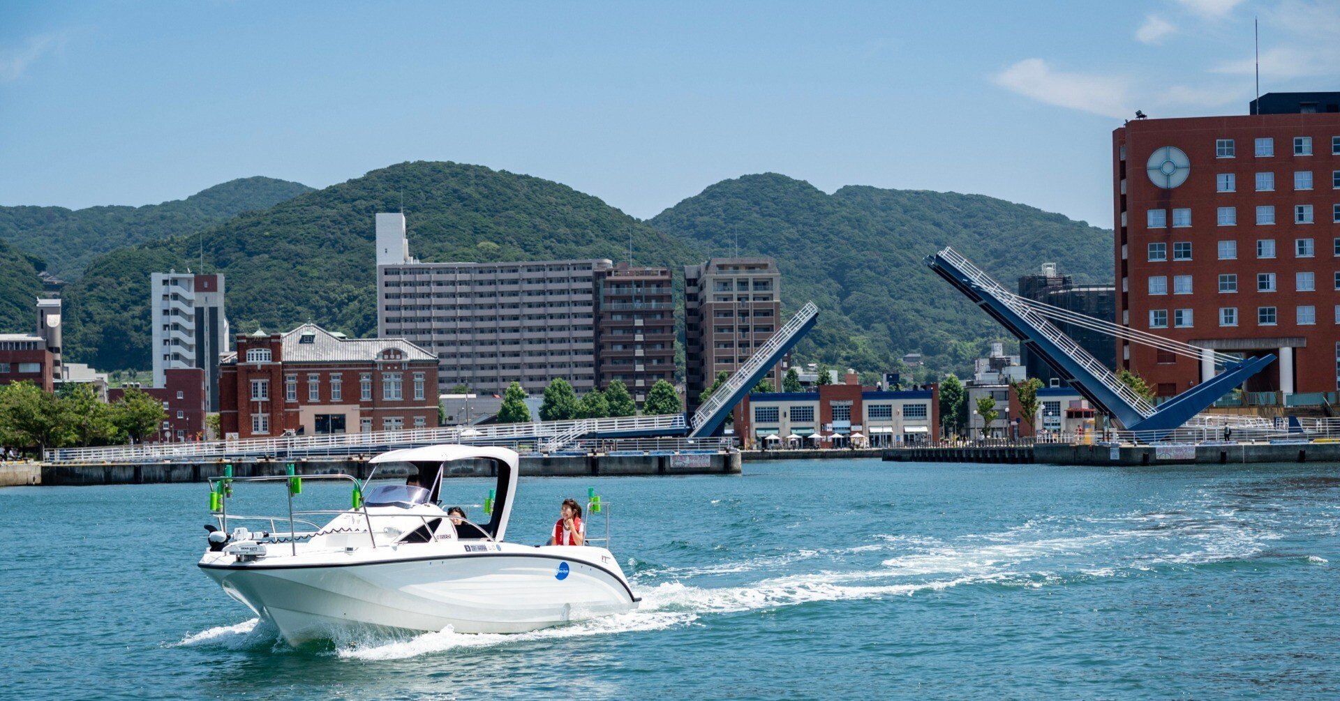 Y. Ohashi 海 山 街並み ボート 舟 風景画 Y. Ohashi 海 山 街並み ボート 舟 風景画 Y. Ohashi 海 山