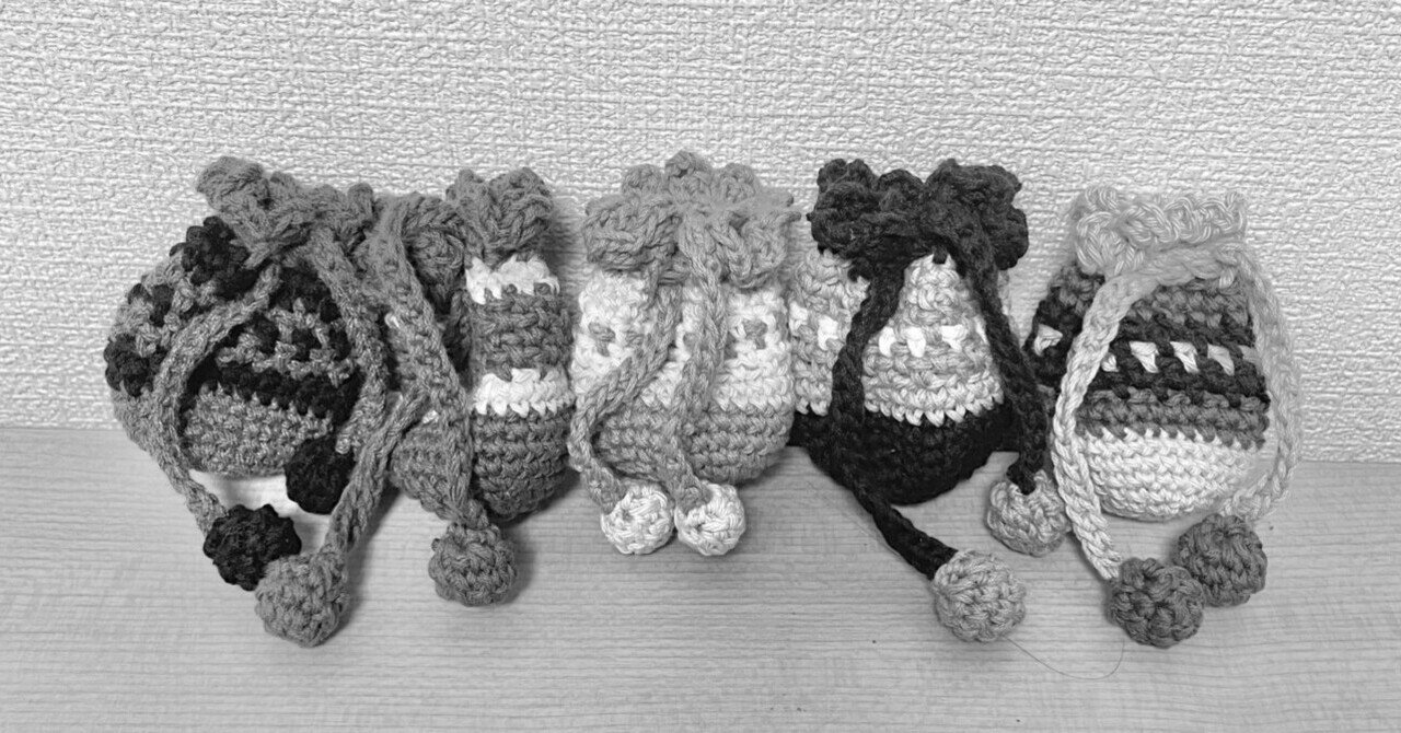 小さなきんちゃくを編む。（作り方つき）｜akari-A