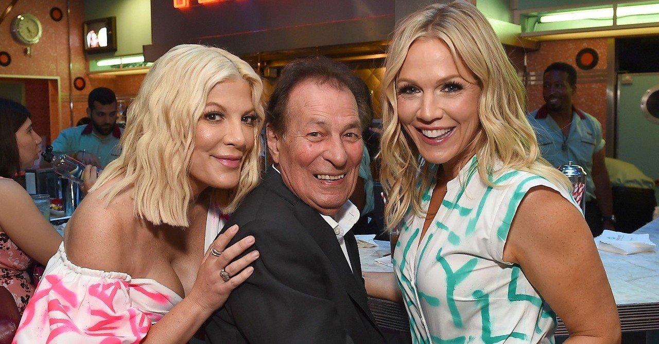 ビバリーヒルズ高校白書 青春白書 のピーチピットが再び みんなのナットさんが久々のご登場ですよーーーー セレブ247 写真提供 アフロ Note ビバリーヒルズ高校白書 青春白書 のピーチピットが再び みんなのナットさんが久々のご登場ですよーーーー セレブ247 写真提供 アフロ Note