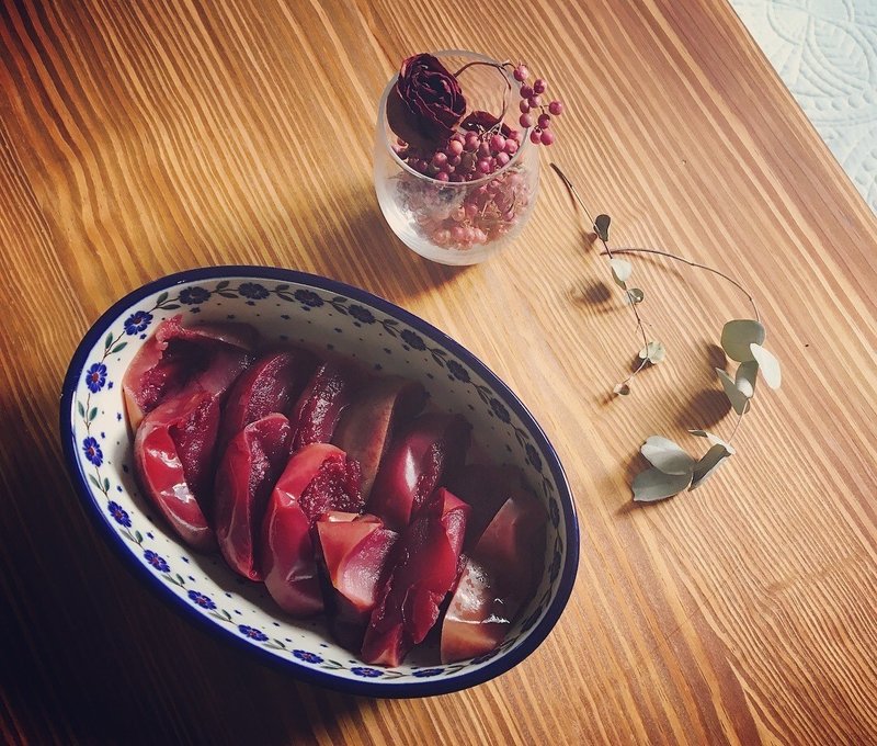 紅玉で りんごの赤ワイン煮 Plumerianaho Note