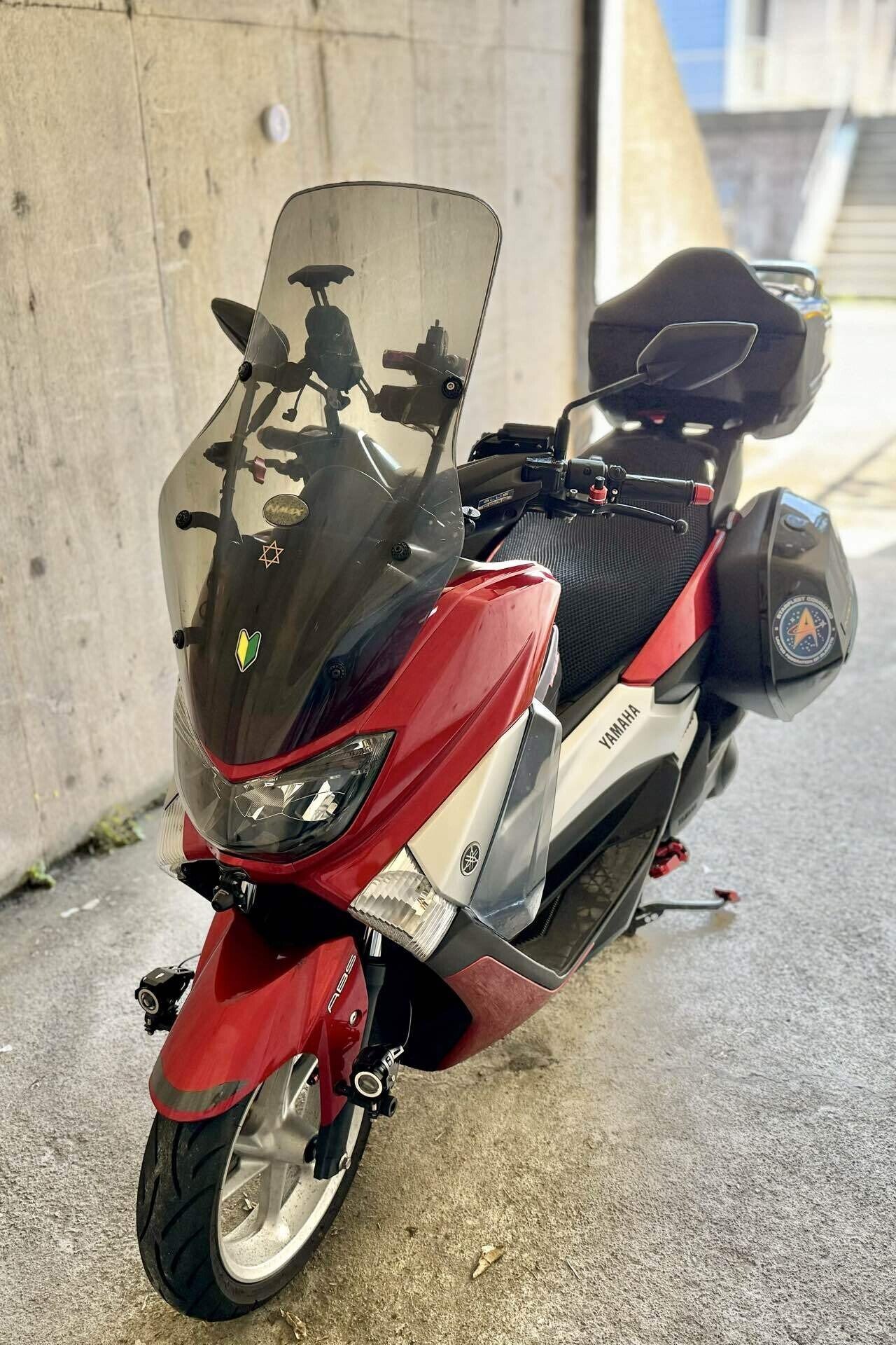NMAX125 本体　赤 トップケース付き Amazon | SHAD(シャッド) バイク 収納・BOX トップマスター