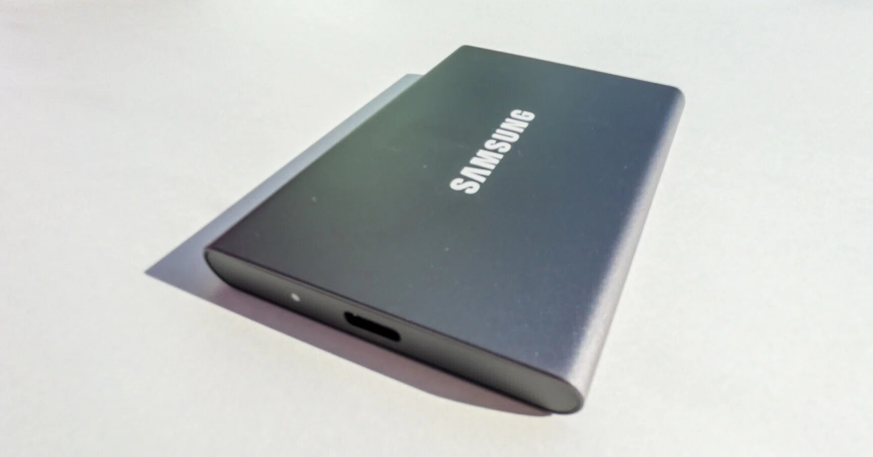Samsung T7ポータブルSSDにたまげた！もうHDDは使えなくなりました