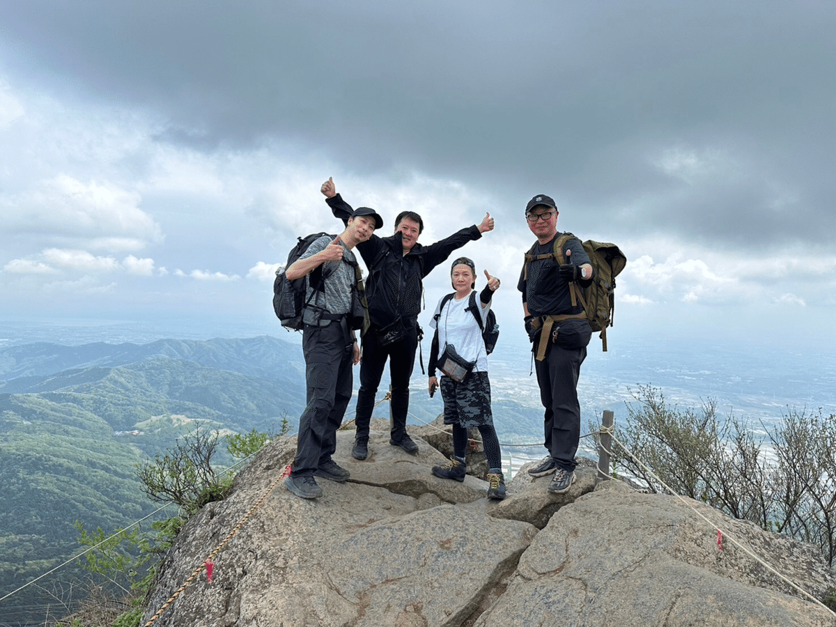 ジョセフアブード・マウンテン登山部 part7｜JOSEPH ABBOUD MOUNTAIN