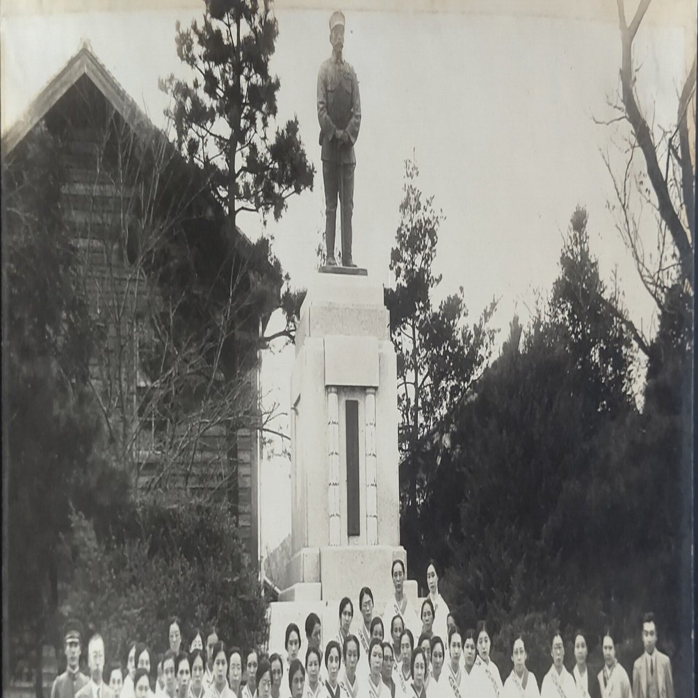 乃木将軍銅像と大日本国防婦人会 ｜Katsutoshi Nakano