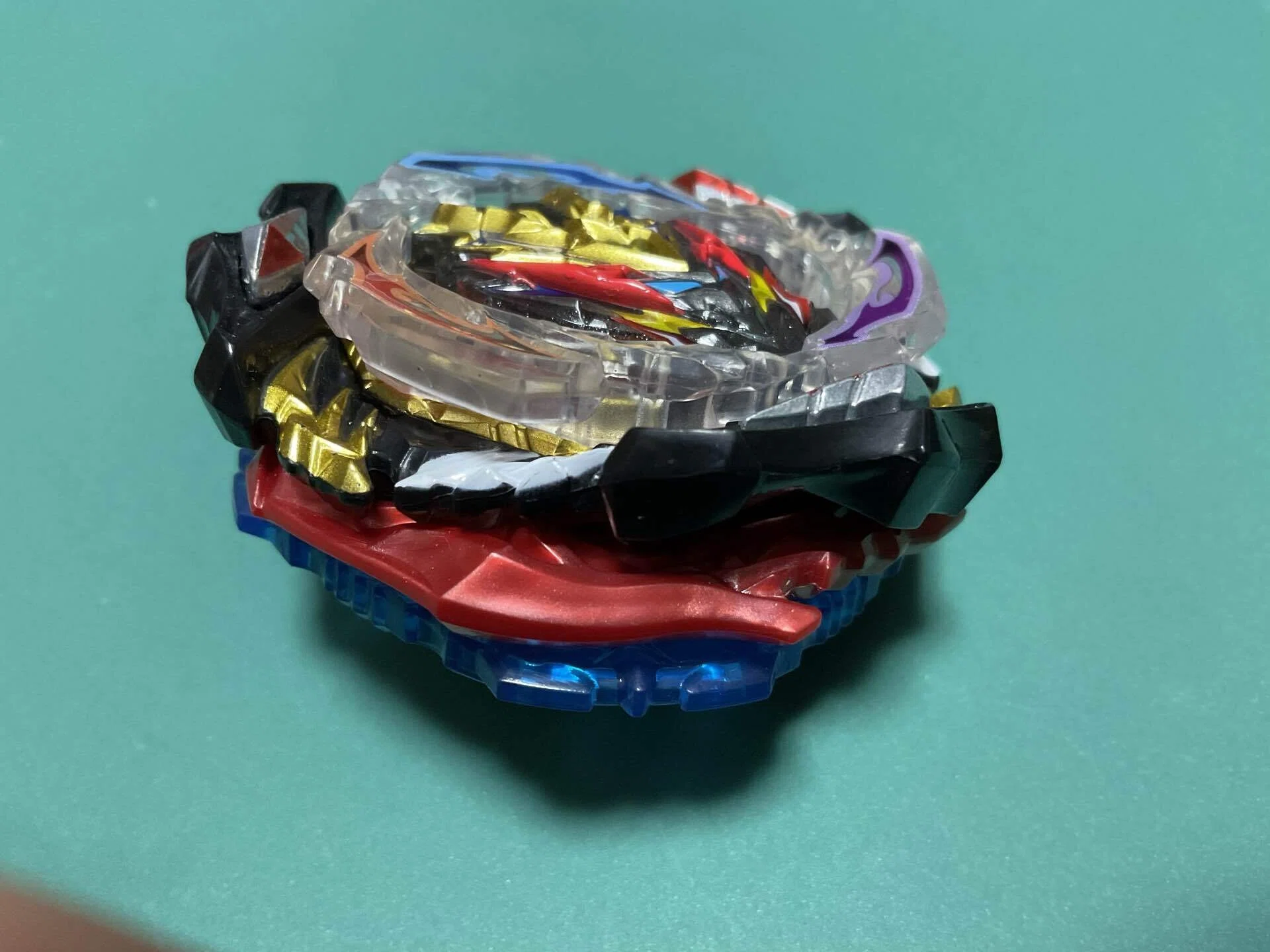 半月ほど前に入手した、ディヴァインベリアルのアルティメットギア化