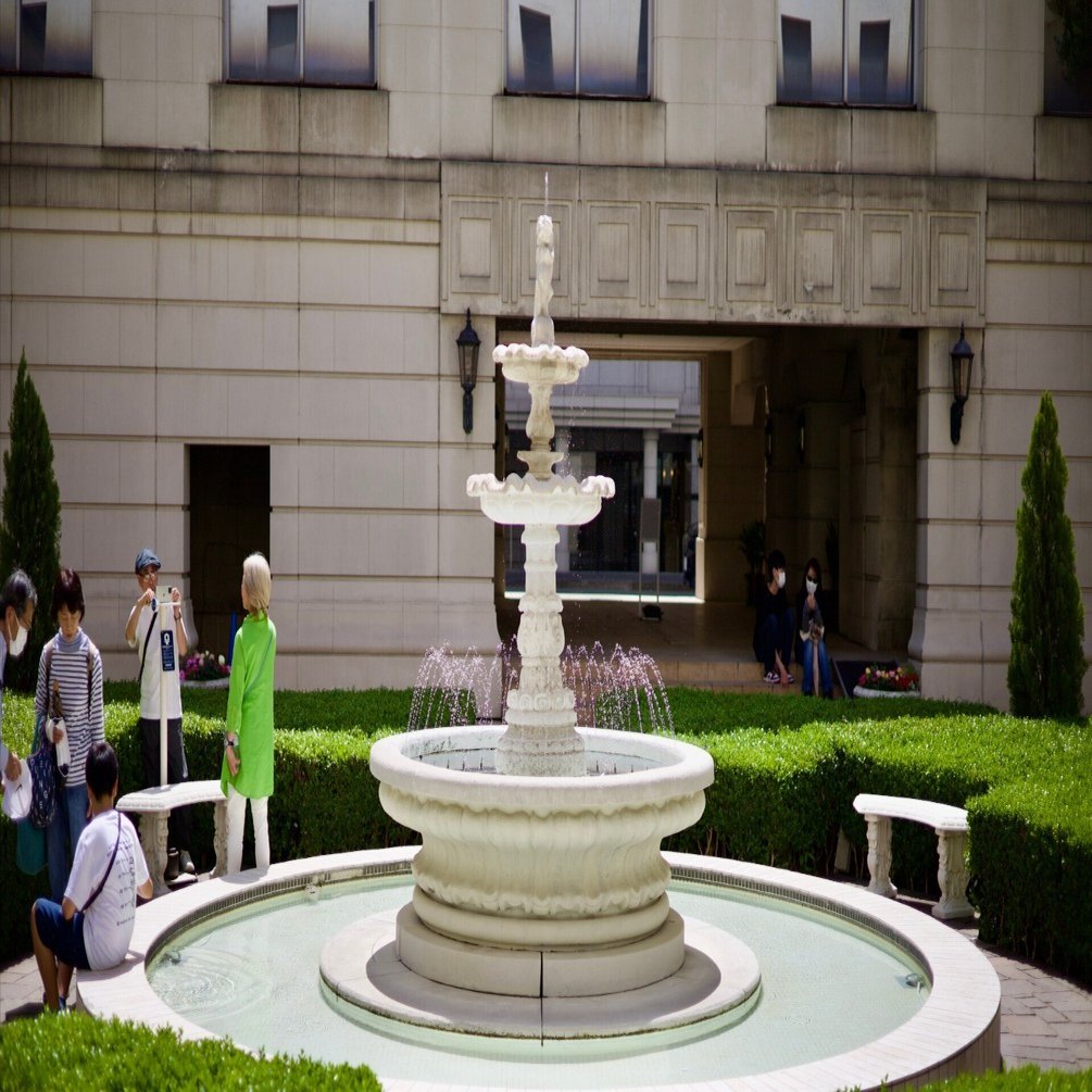 フォトアルバム】 ホテルニューグランド 花と緑の庭園｜ボッシュ