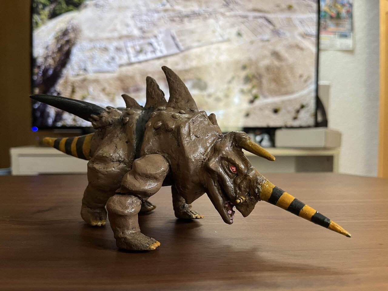 ねんど星人 トリケラトプス ガレージキット 商品一覧