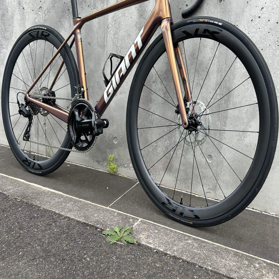 新型TCR搭載の新型SLR1 40ホイールが素晴らしい。｜BIKE SHOP FORZA の 
