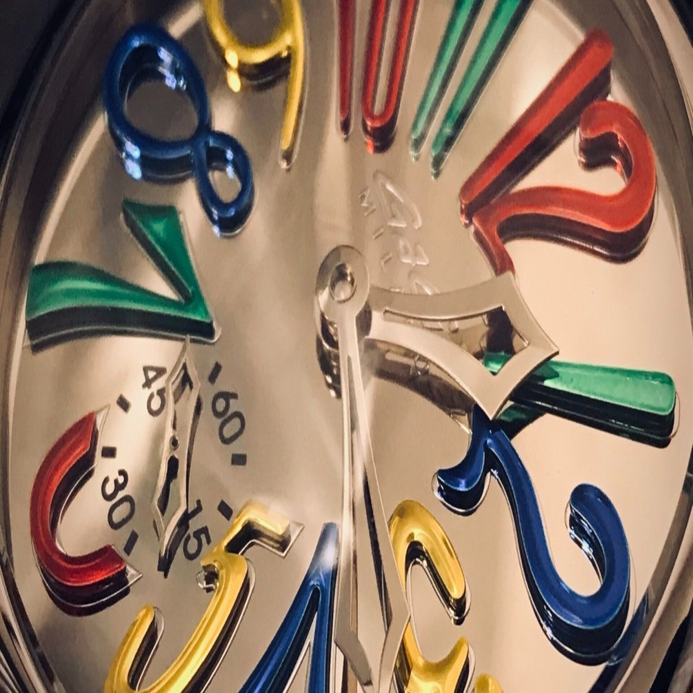 ガガミラノの腕時計の修理・電池交換ガイド：東京のどこで依頼する