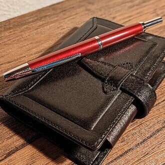 推しの万年筆を買った（前編）｜ゆうこ