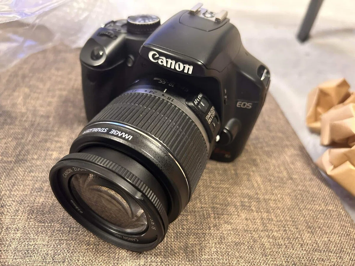 人生で初めて一眼レフを買ったオタクの自分語り〜Canon EOS KissX2と 