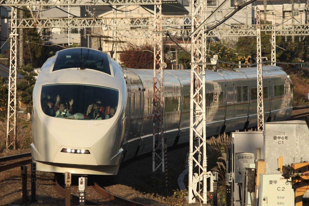 人生で初めて一眼レフを買ったオタクの自分語り〜Canon EOS KissX2と