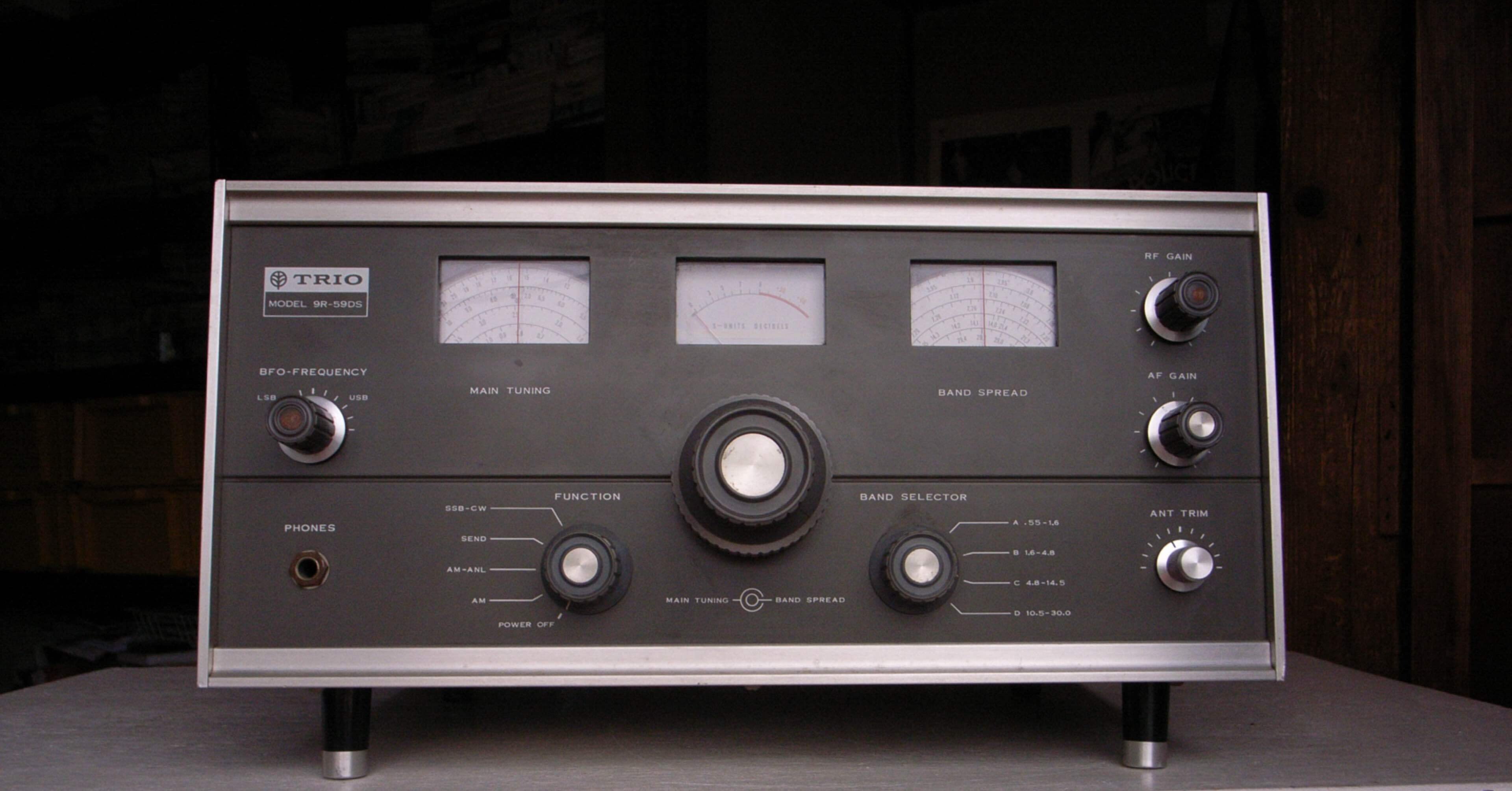 トリオ アマチュア無線 TS-130V TRIO アマチュア無線機 TS-130V (備品