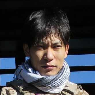 板倉俊之            板倉俊之