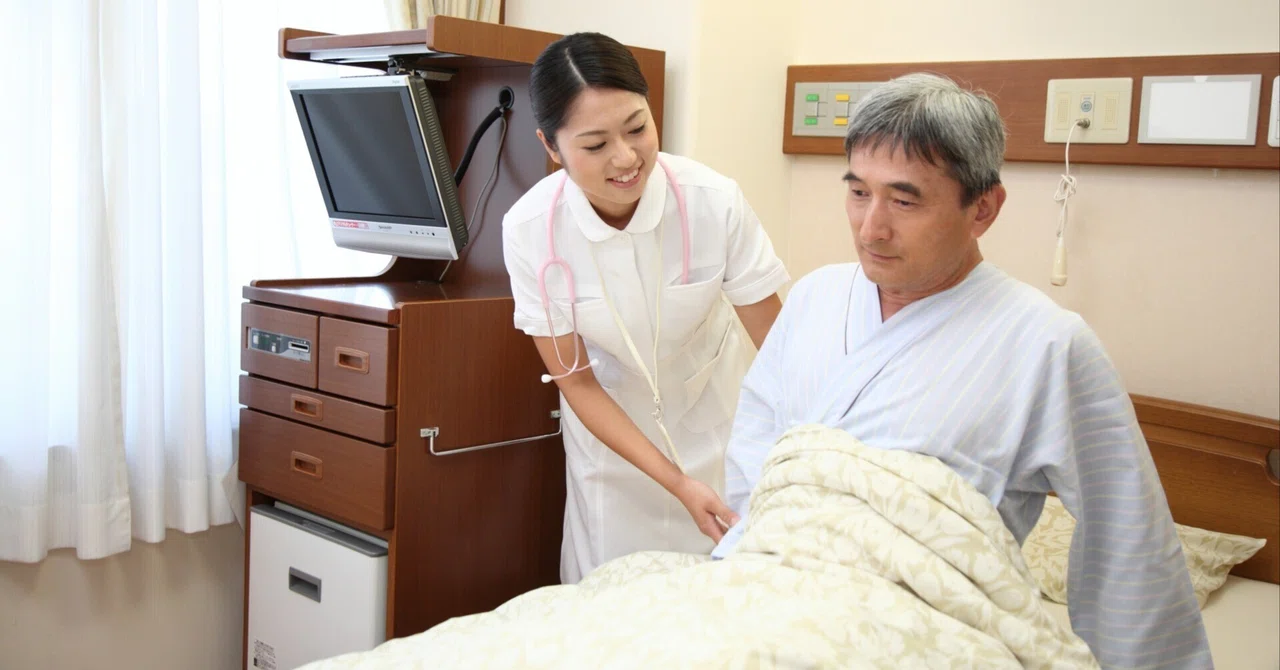 Sample Report for Fundamental Nursing Practice (Patient Gown Change ...