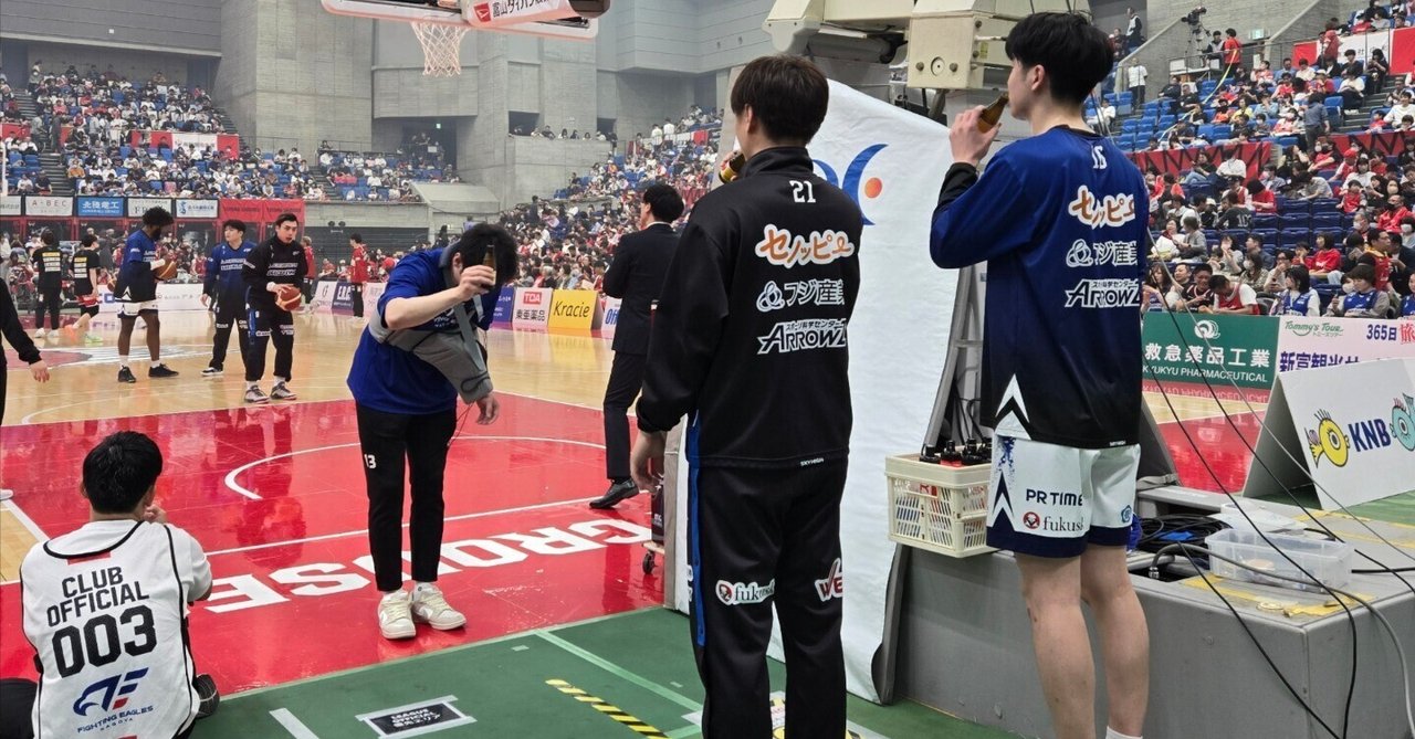 【闘魂戦士】新日本プロレス　オフィシャルファンクラブ　スタジアムジャンパー 闘魂戦士】新日本プロレス オフィシャルファンクラブ スタジアム