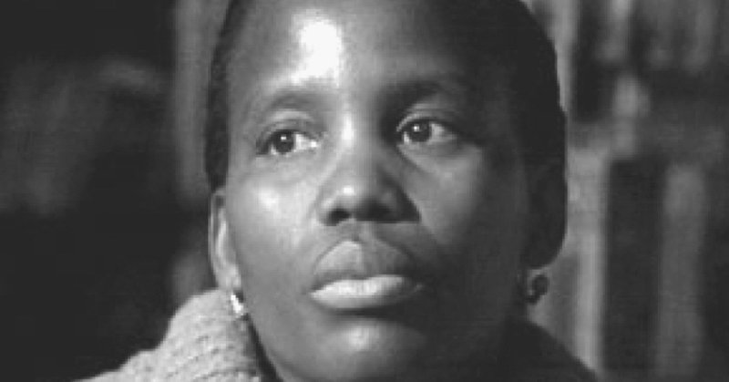 ボツワナ女性初の最高裁判事は、なぜサスペンス小説を描いたのか？
