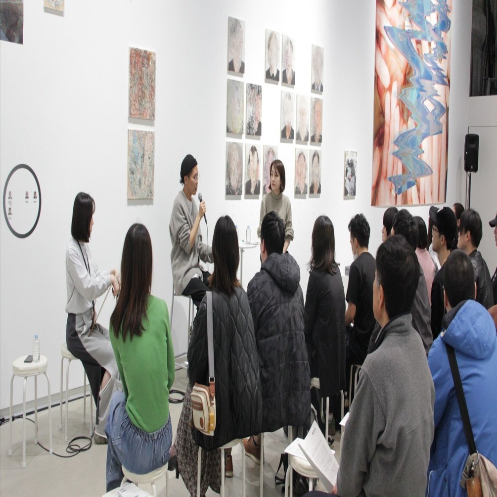 千賀健史個展「まず、自分でやってみる。」中村史子×千賀健史トークイベント｜BUG