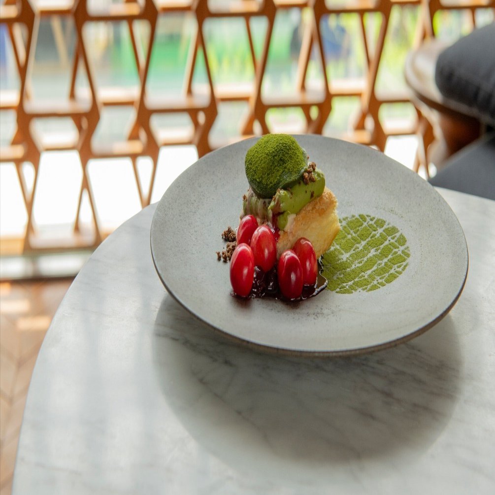 初夏の到来を告げるさくらんぼのデザートが登場｜INTERSECT BY LEXUS