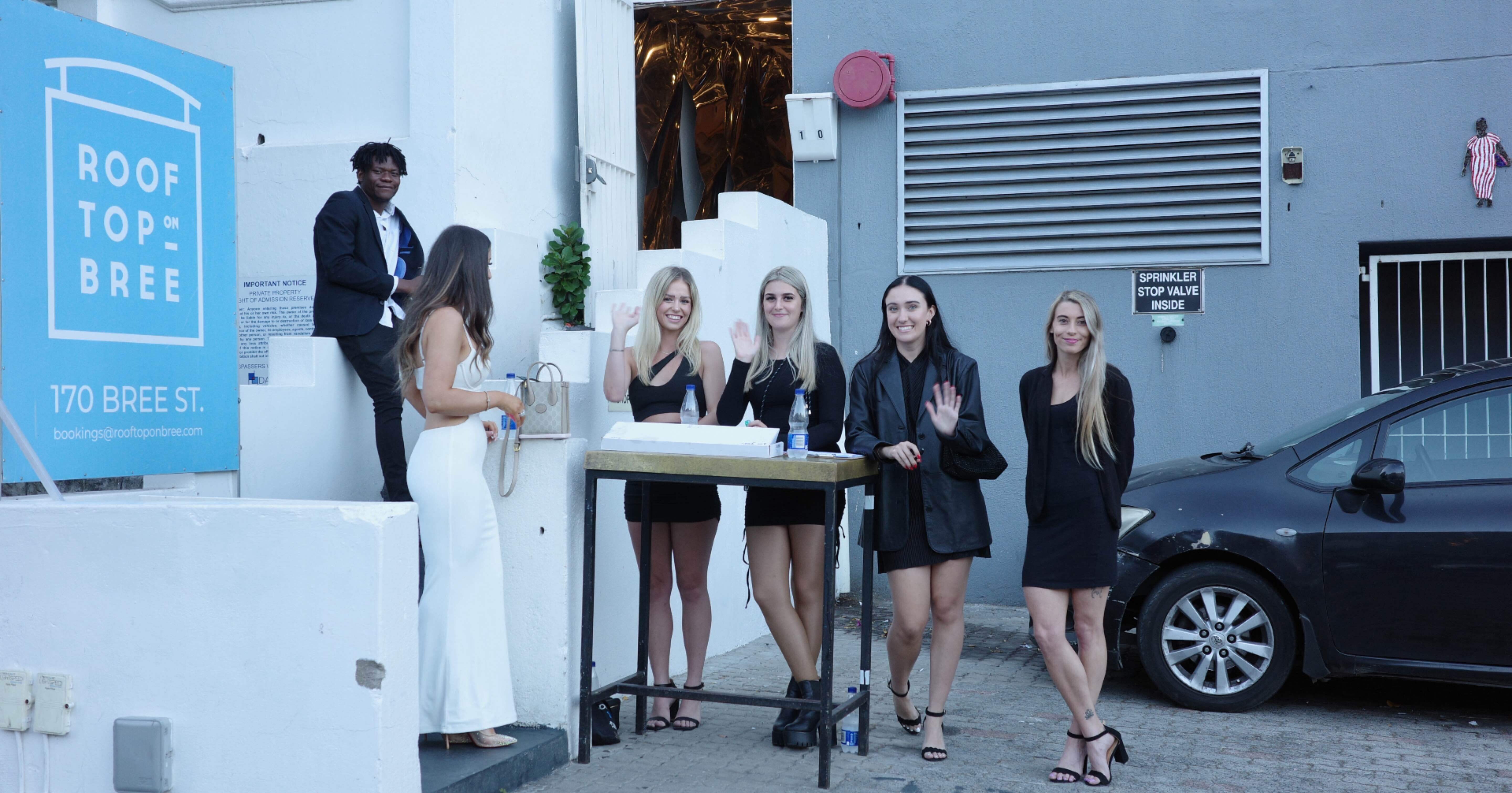 南アフリカの毎月最初の木曜日はArt Day。｜日本と南アフリカ🇿🇦の