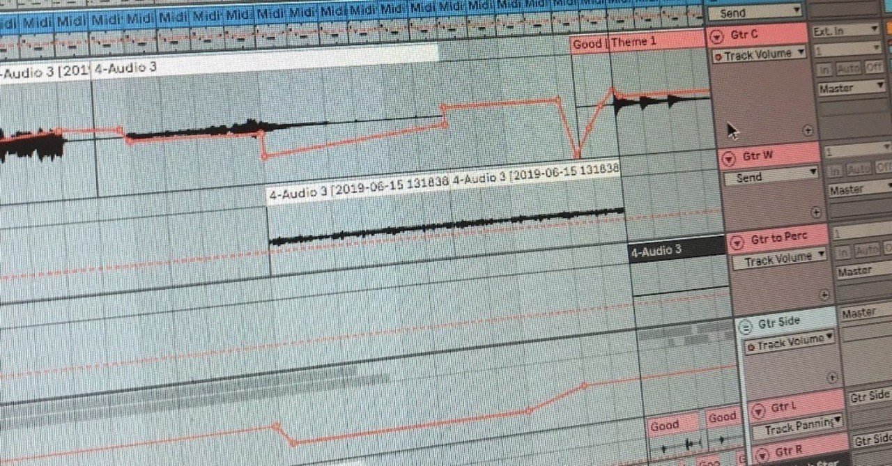 MacBook Air M 2本体 高解像度ディスプレイ Appleの15インチMacBook Air「MacBook Air (15-inch, M2, 2023)」を