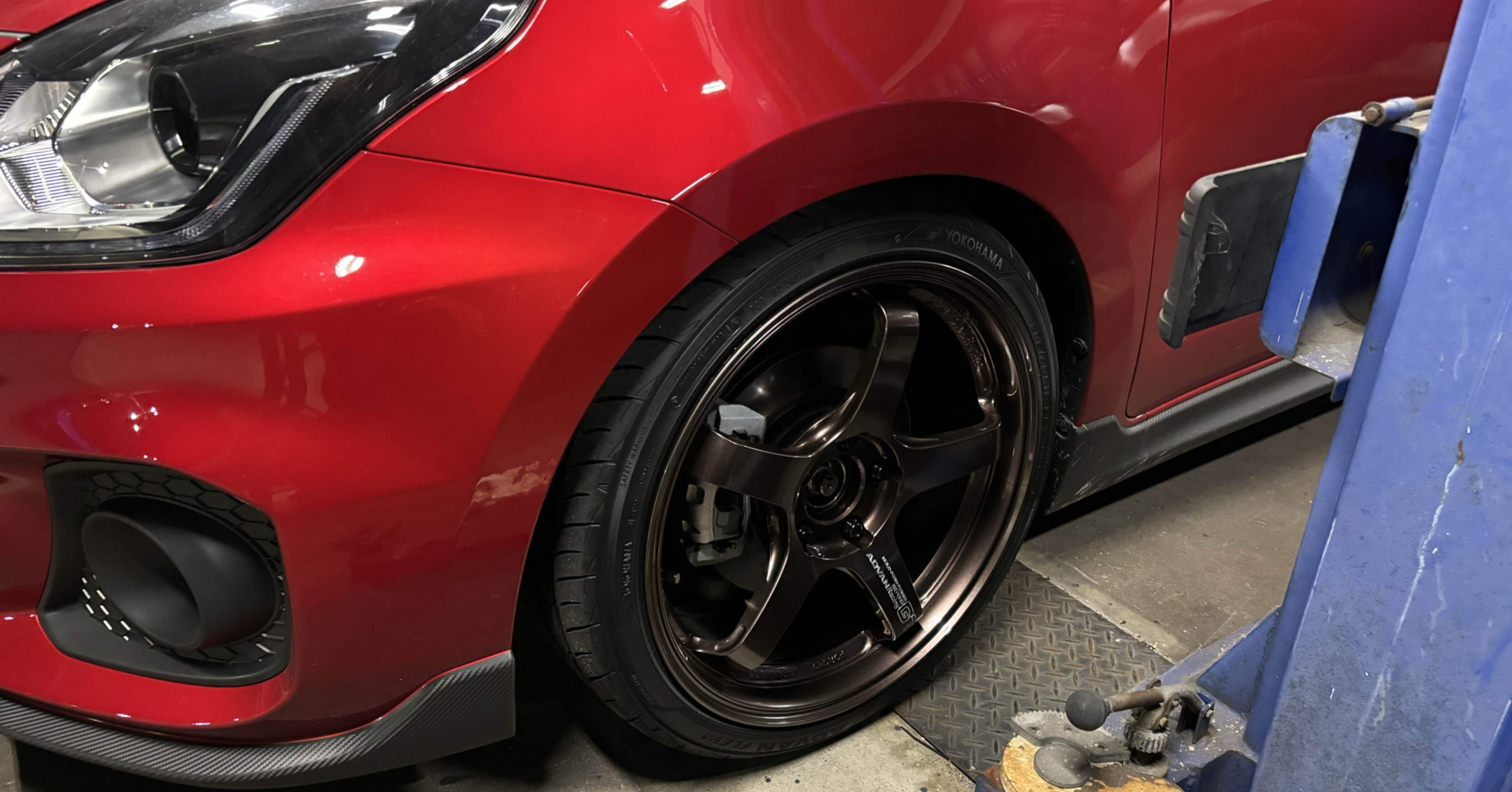 街乗りと速さを追求：ZC33Sスイフトスポーツの新デモカープロジェクト