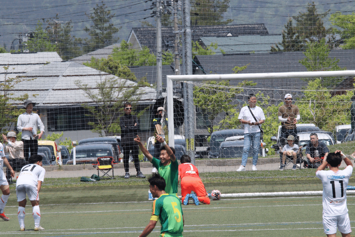 あ*な様 帝京長岡　移動着 帝京長岡高校サッカー部 メンバー支給移動着上下 16番 Mの通販
