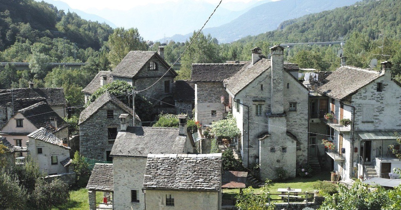 石造りの建物と伝統の再評価 石積み学校 Note