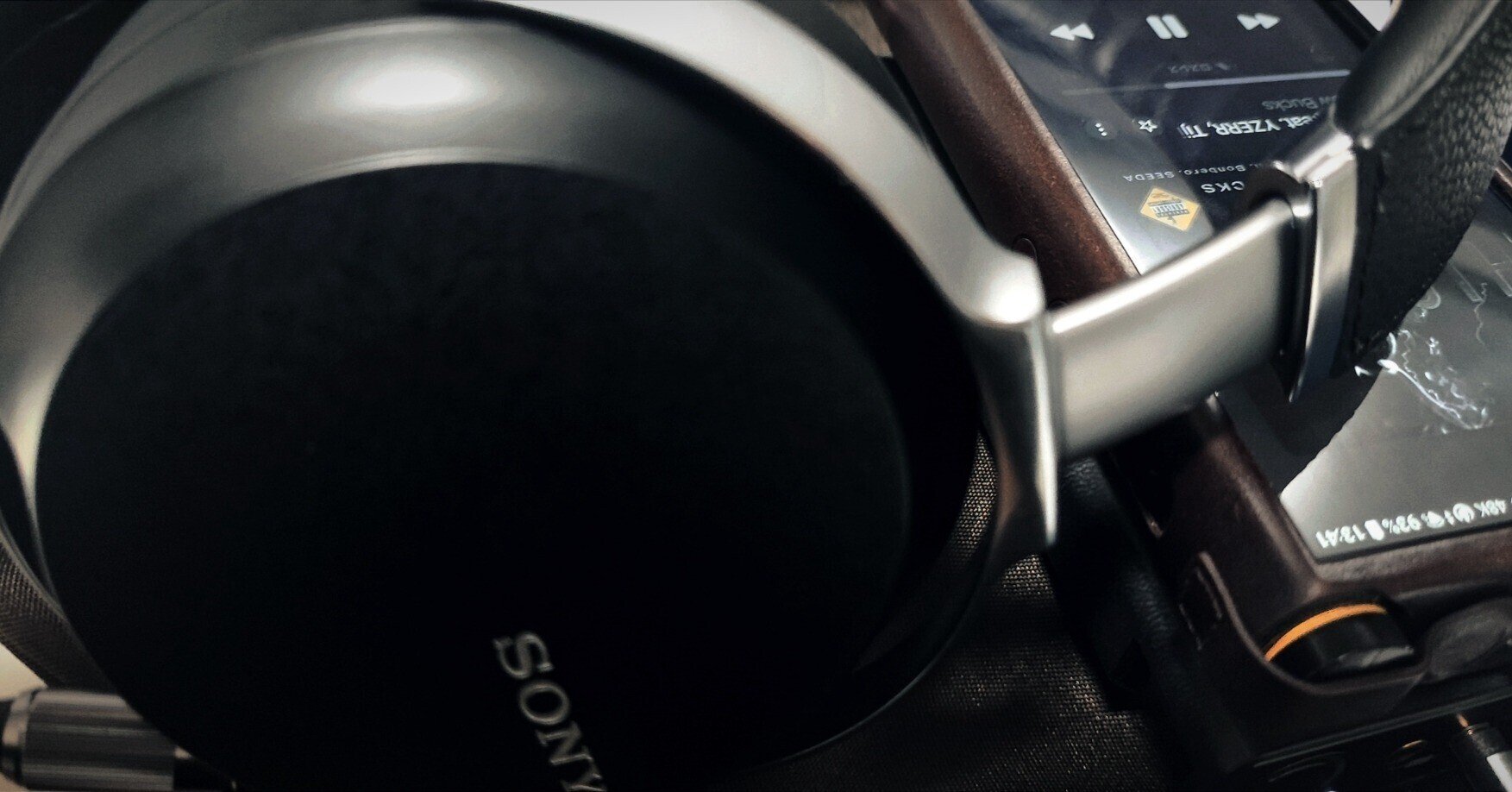 SONY MDR-Z7 レビュー|はつね SONY MDR-Z7 レビュー|はつね