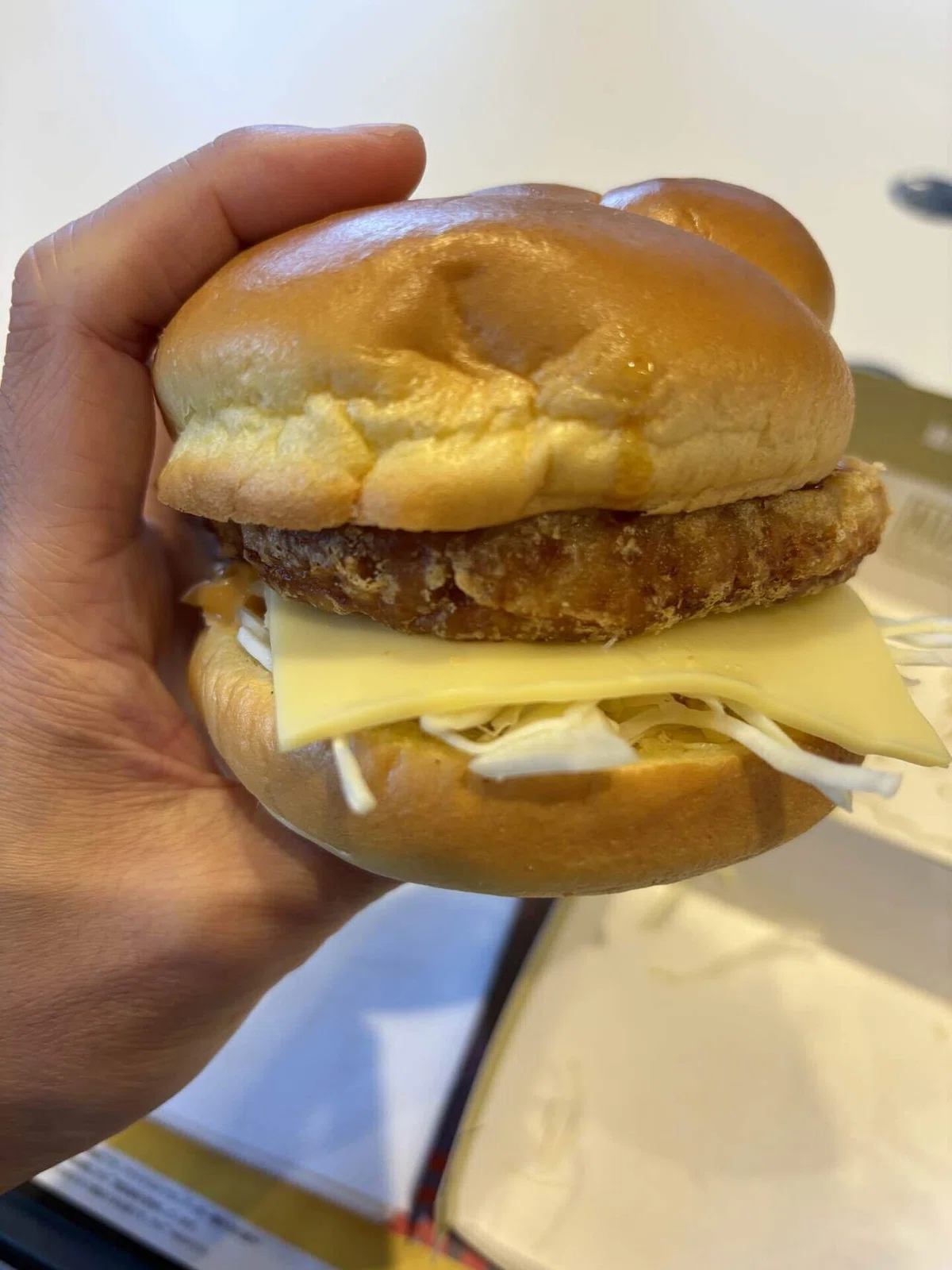 あれれー?おかしいぞ?マクドの値段がモスより高いよー?|noboriko