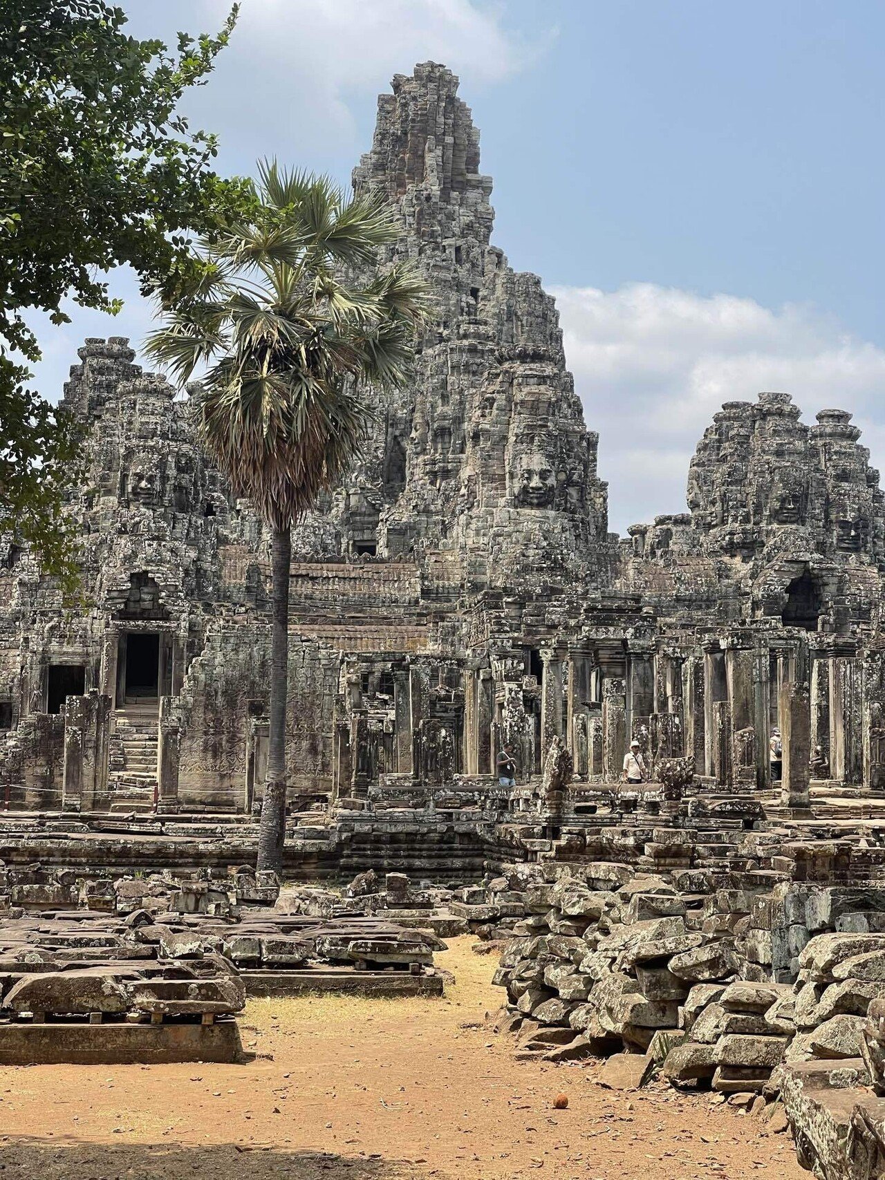 アンコールトムのバイヨン寺院の北門のベスト写真スポットです