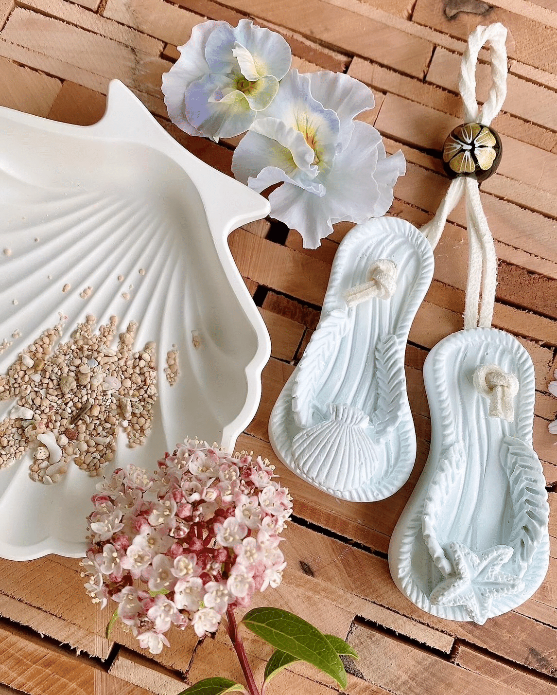 香りを飾る𖧷アロマストーン｜tobiusagi 