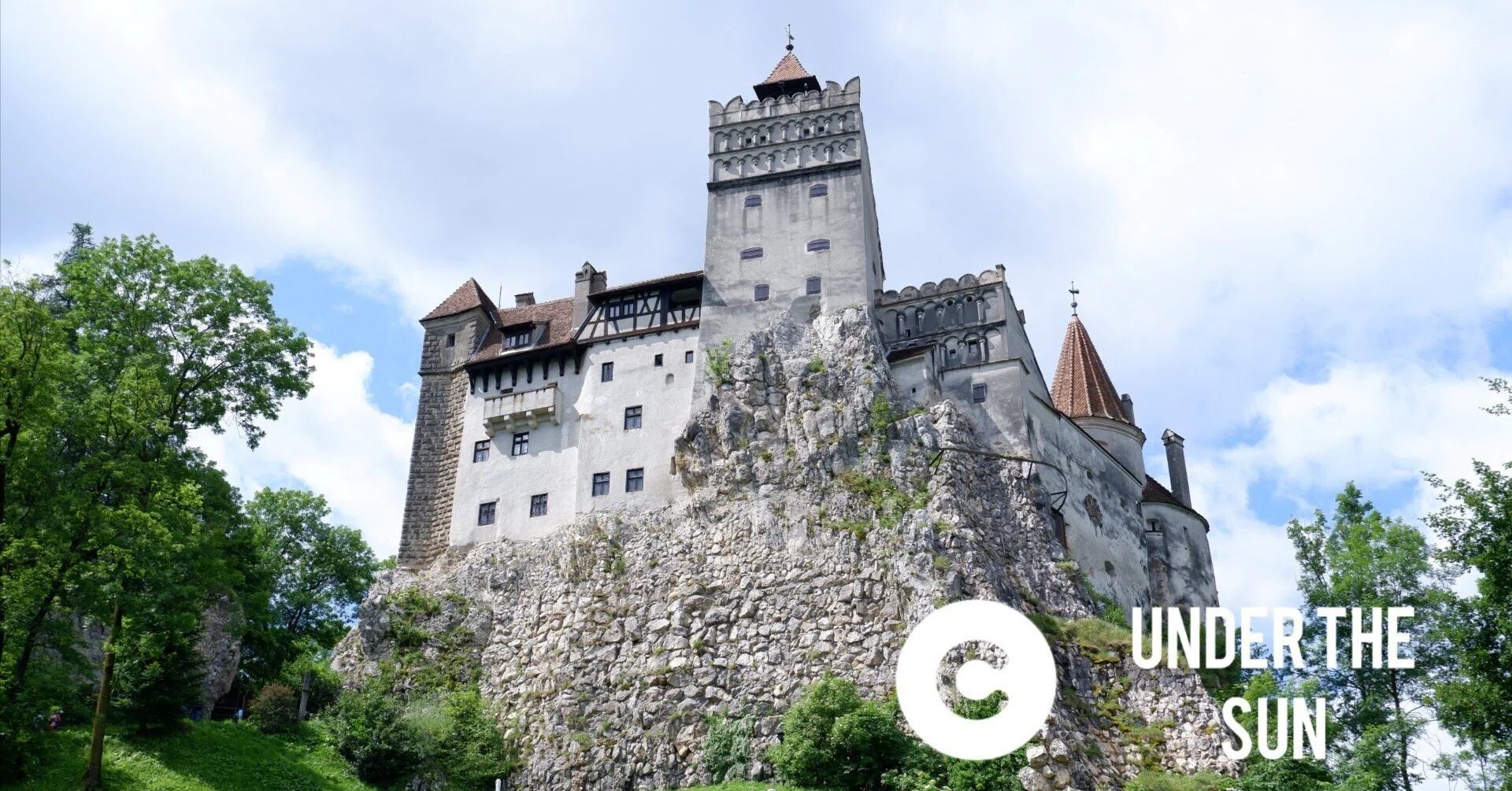 シークレットオブザドラゴン19cm トランシルバニアブラン城 🇷🇴吸血鬼ドラキュラの舞台となった中世のお城、ブラン城へ｜Under