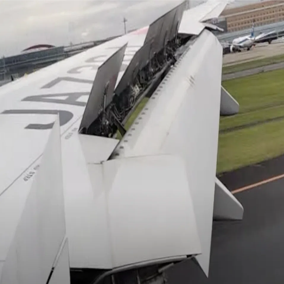 羽田空港 C滑走路（16L) 着陸 動画｜高雄一史 (taka) ossu
