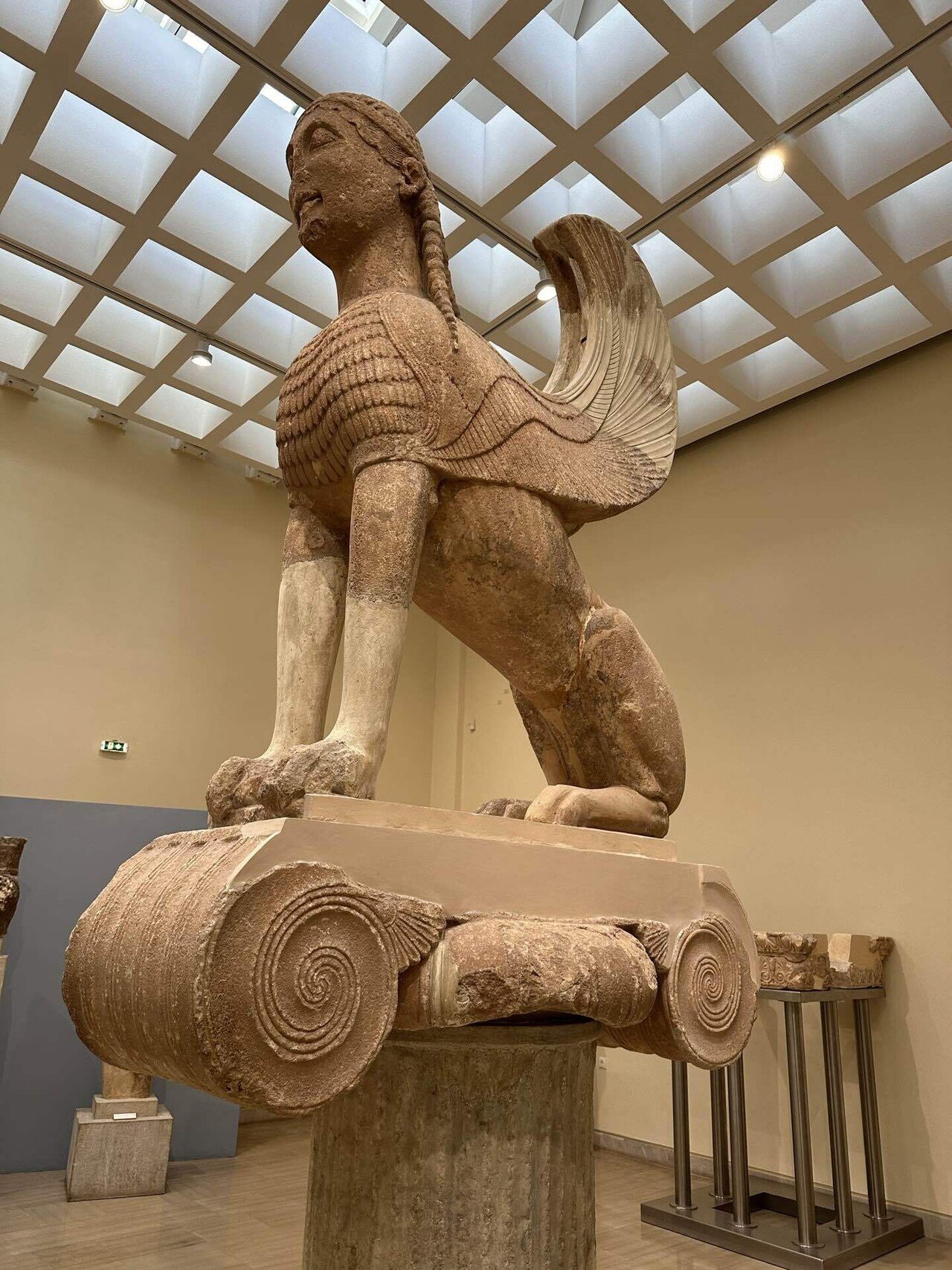 ギリシャミコノス島銅製彫像