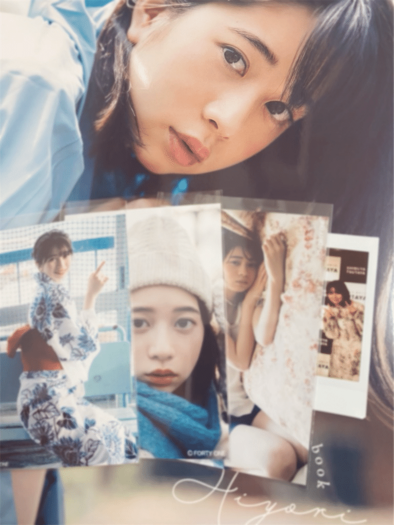 2021.10.17 桜田ひより 2022カレンダーブック発売記念イベント