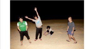 BEACH / 銀杏BOYZ｜Okada Toshihiro