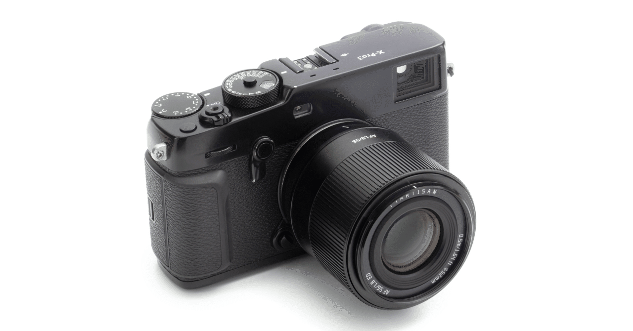FUJIFILM Xマウント対応56mmオートフォーカスレンズが2万円台で