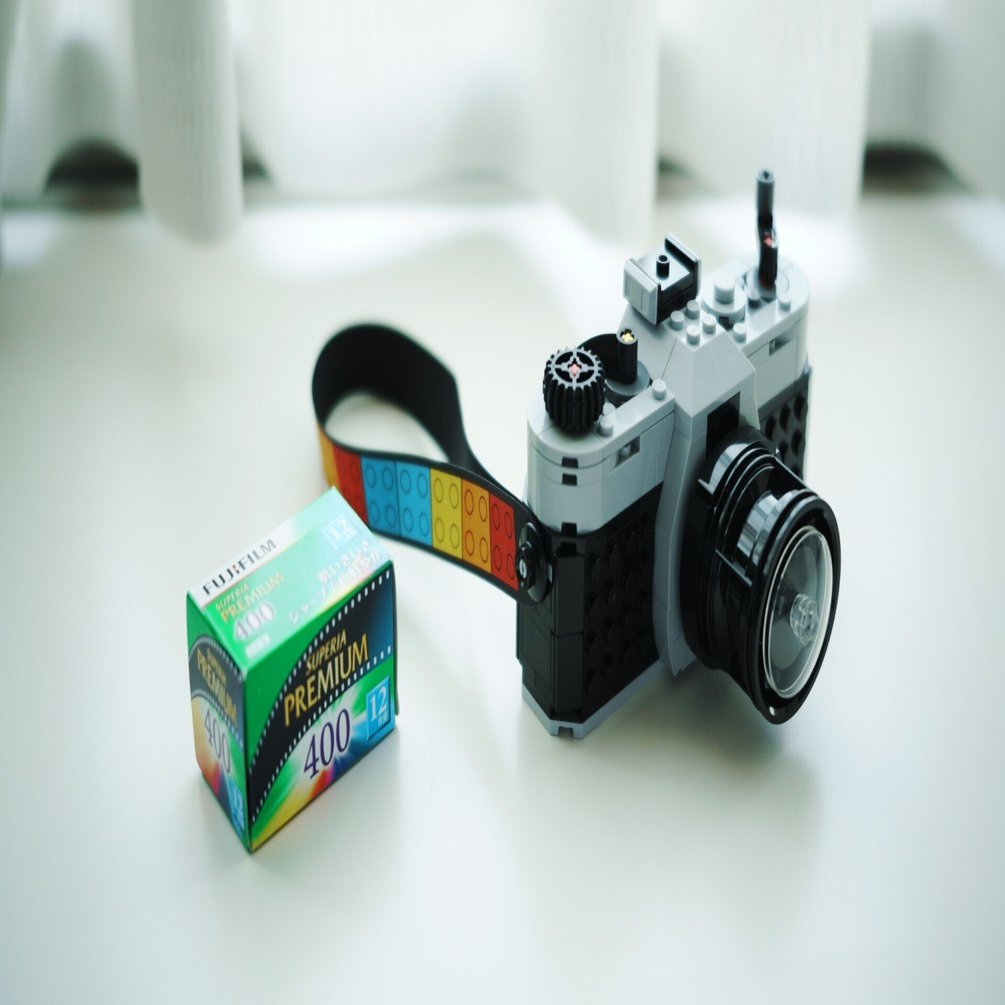 レビュー】レゴでつくるフィルムカメラ｜プラナリア