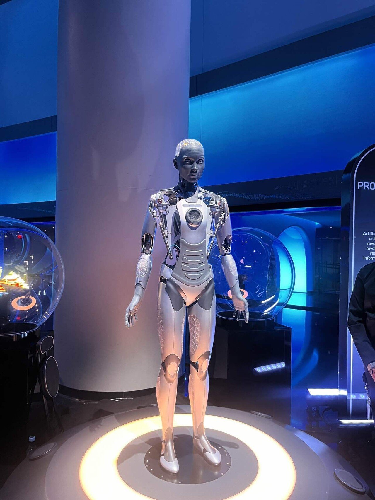 ラスベガスの最新エンターテインメント施設「スフィア」。総工費23億