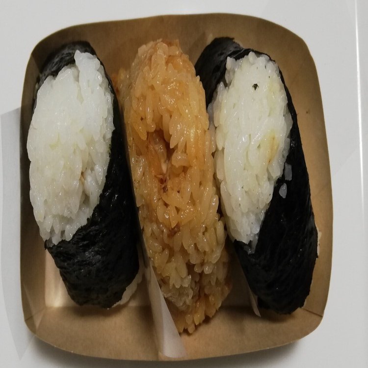 セブンの増量フェアのおにぎり一個増量｜代筆屋 やまだ