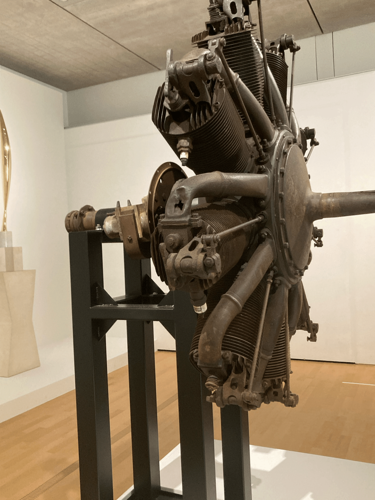 40年前位に作られた芸術品 ポーラ美術館「モダン・タイムス・イン・パリ1925」で繰り返す歴史