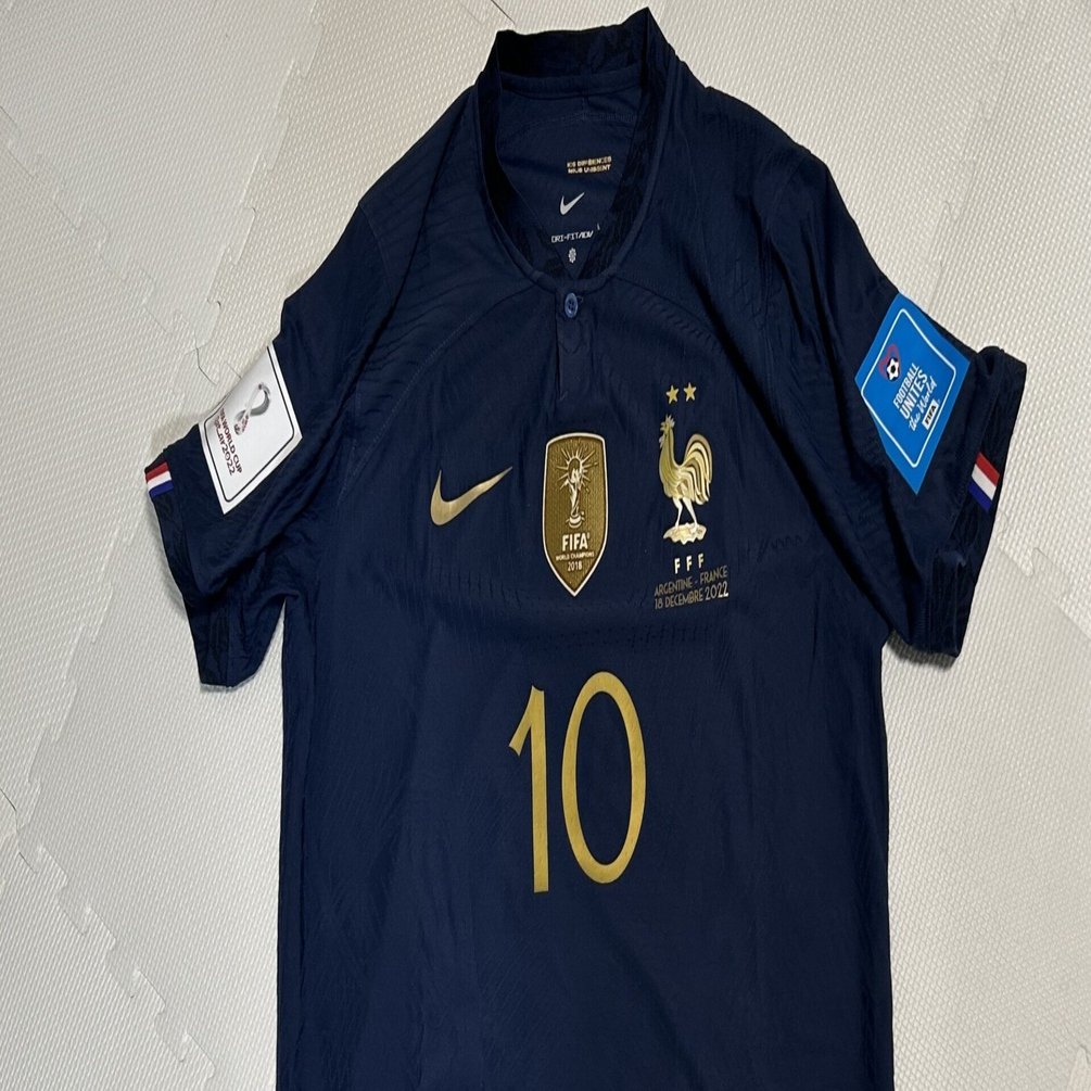 2022カタールW杯 フランス代表 ムバッペ オーセンティックユニフォームL 2022カタールW杯 フランス代表 ムバッペ オーセンティック