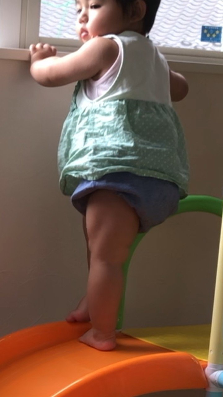 娘の太腿 Takashi Note