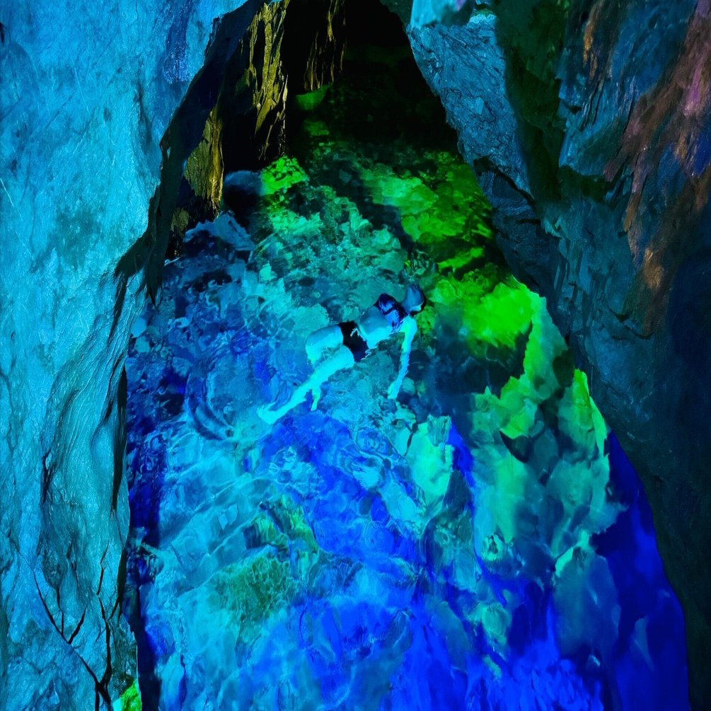 稲積水中鍾乳洞テントサウナ体験！｜おかえりちゃん