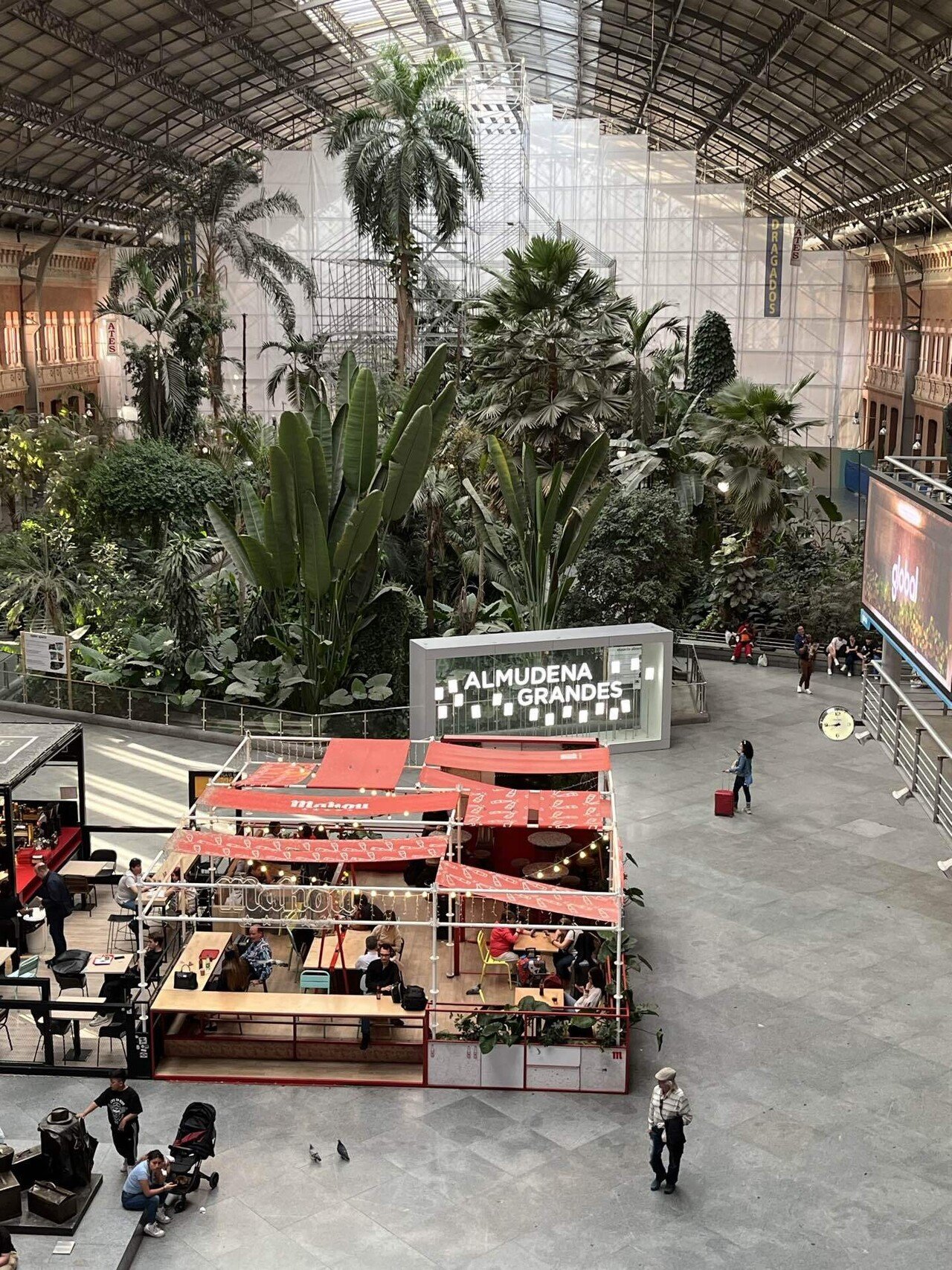 TW SF スペイン 旅行ガイド DC DD せかたびスペイン | JTBパブリッシング海外旅行ガイドブック