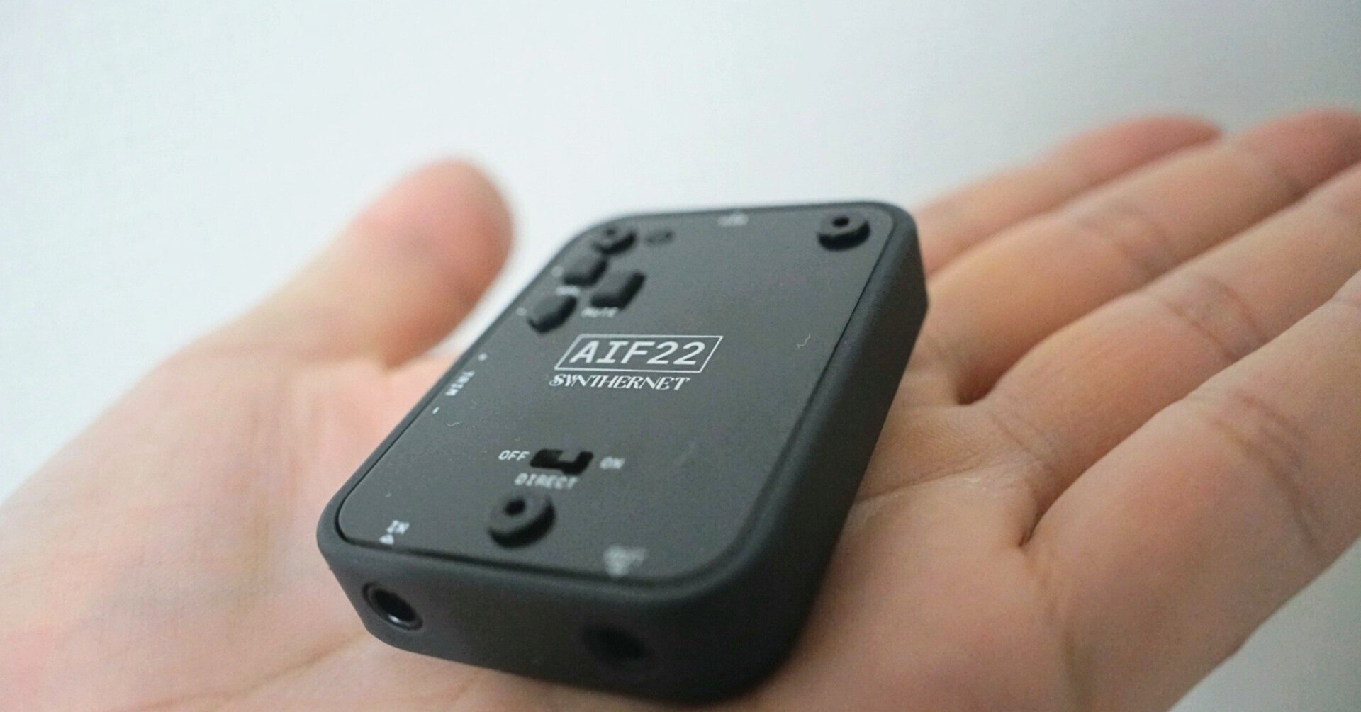 レビュー 】 手のひらより小さなオーディオインターフェイス レビュー 】 手のひらより小さなオーディオインターフェイス